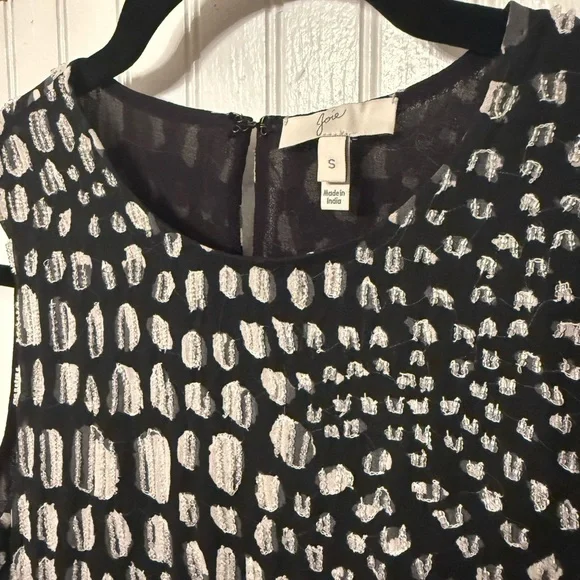 Joie Y2K Nayeka Caviar Silk Beaded Black and Silver Small Blouse - Picture 3 of 6